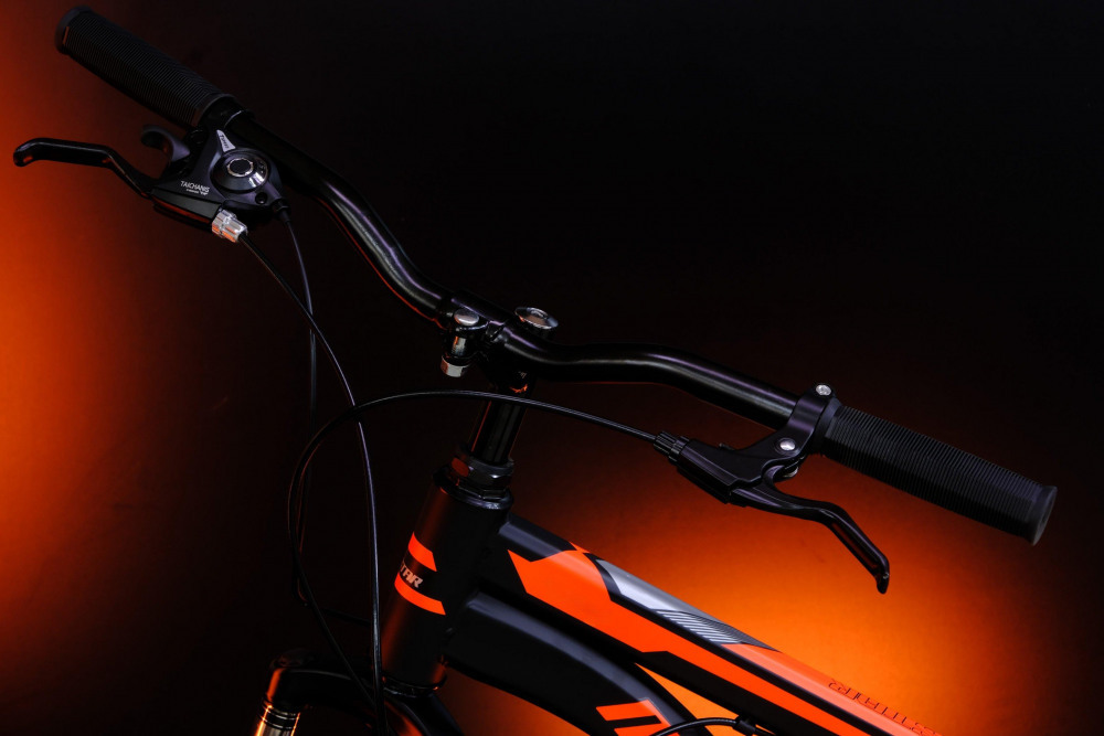 MIXSTAR N26 Чёрный/Оранжевый